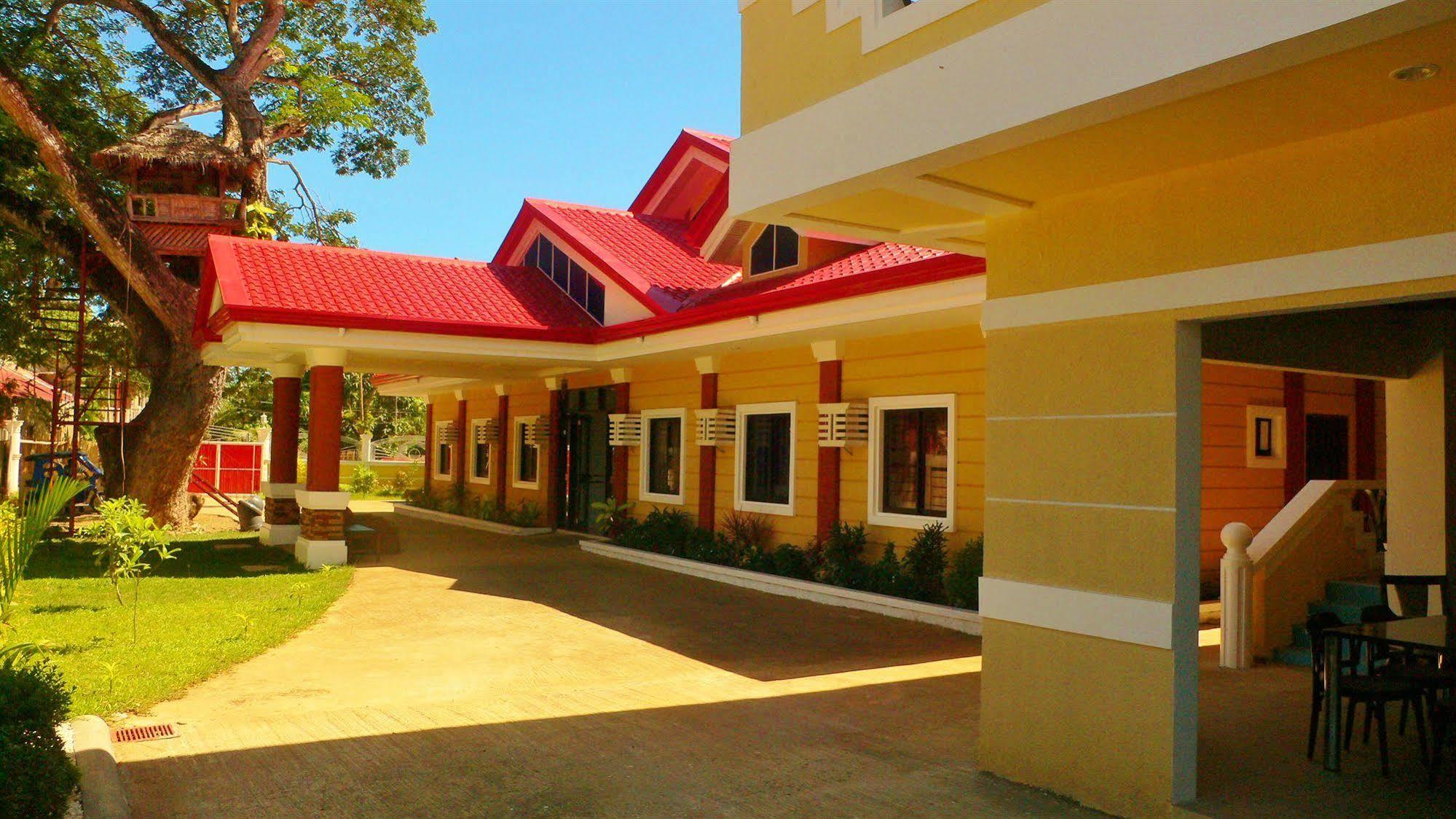 Cecilia'S Inn Puerto Princesa Luaran gambar